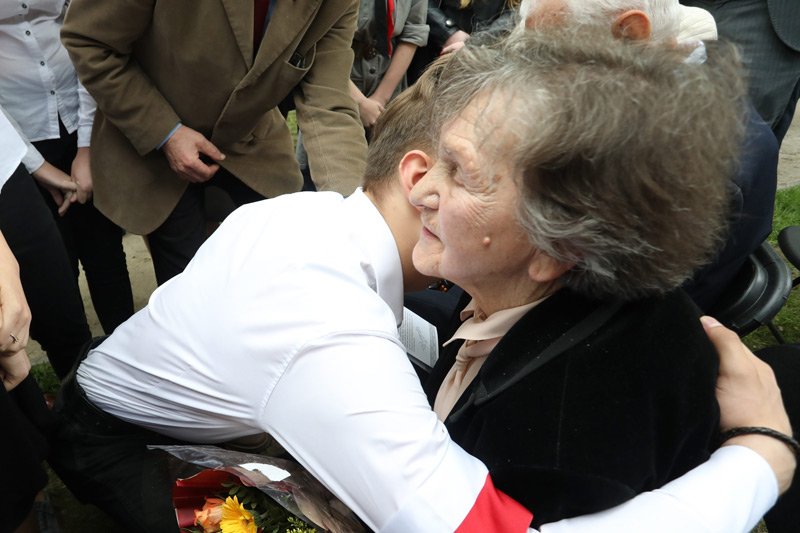 Wanda Traczyk-Stawska chciała dziś odwiedzić protestujących w Sejmie. Marcin Święcicki wyjawia, dlaczego odmówiono jej przepustki.
