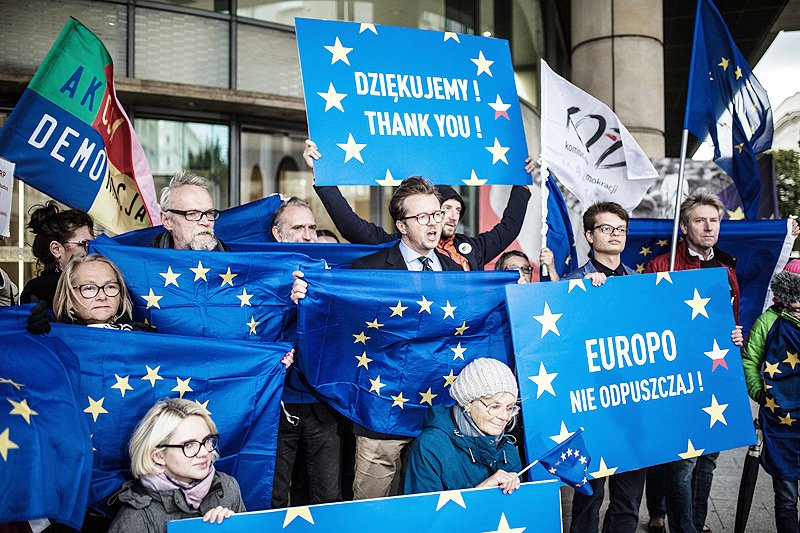 Walka ze zmianami w Sądzie Najwyższym weszła na nowy etap, tymczasem prof. Małgorzata Gersdorf wciąż przekonuje, że nie zrezygnuje z pełnionej funkcji.