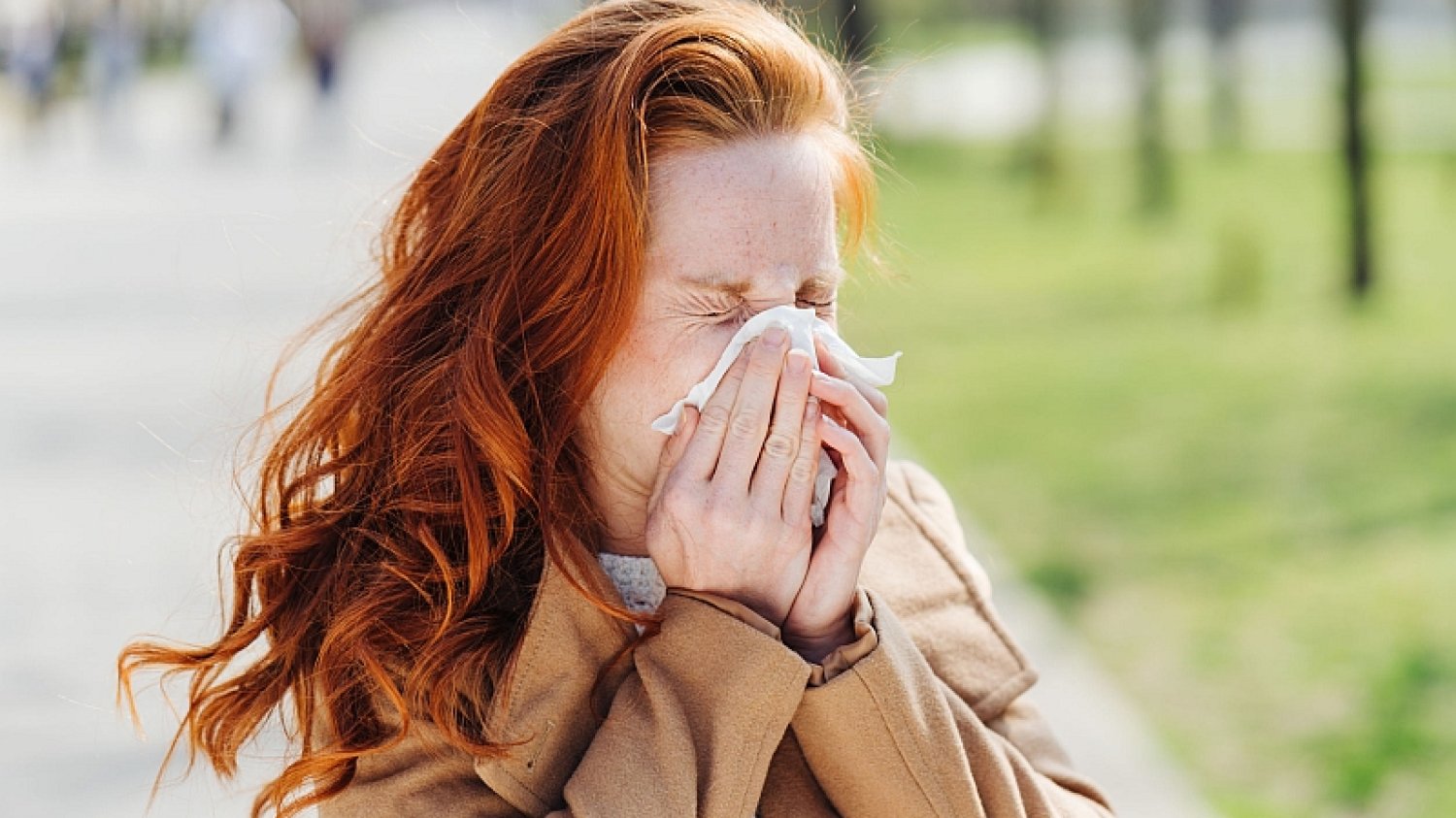 Podjęzykowa immunoterapia alergenowa (SLIT) dwoma różnymi tabletkami to metoda leczenia pacjentów polialergicznych, czyli uczulonych na kilka alergenów wziewnych.