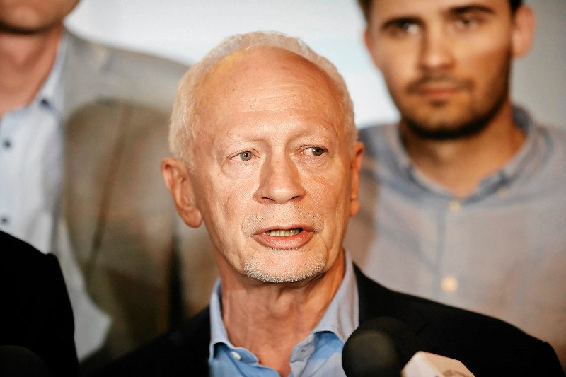 Nie wszystkim podobają się listy Koalicji Europejskiej.