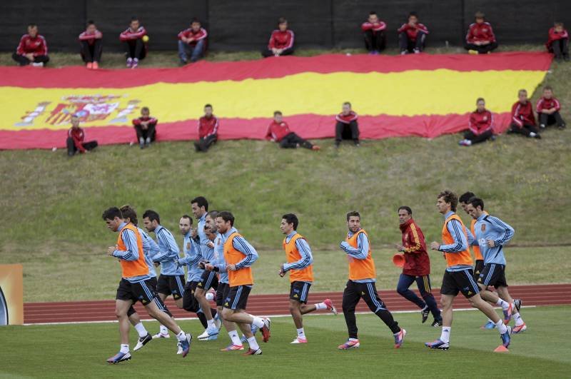 Reprezentacja Hiszpanii trenuje już w Polsce