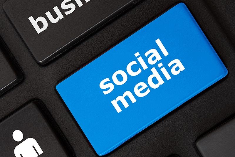 Czy media społecznościowe pokonają tradycyjną prasę?