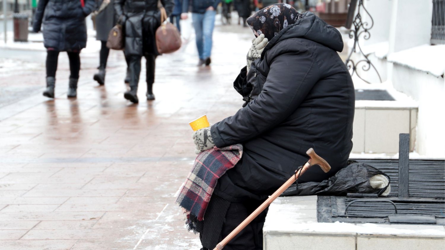 Mrozy w Polsce zbierają śmiertelne żniwo. Ofiar jest więcej niż w ubiegłych latach