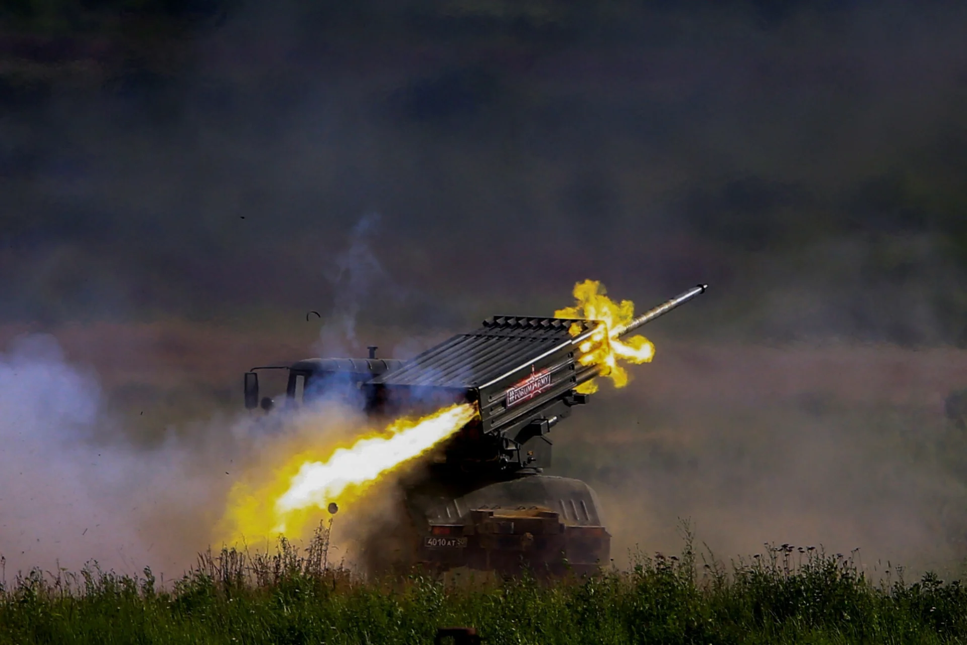 Ukraińcy coraz ostrzej atakują Zachód za brak no-fly zone. To niebezpieczne dla NATO rozwiązanie nie uchroni ich jednak przed atakami rakietowymi Rosji. Ukraińcy coraz ostrzej atakują Zachód za brak no-fly zone. To niebezpieczne dla NATO rozwiązanie nie uchroni ich jednak przed atakami rakietowymi Rosji