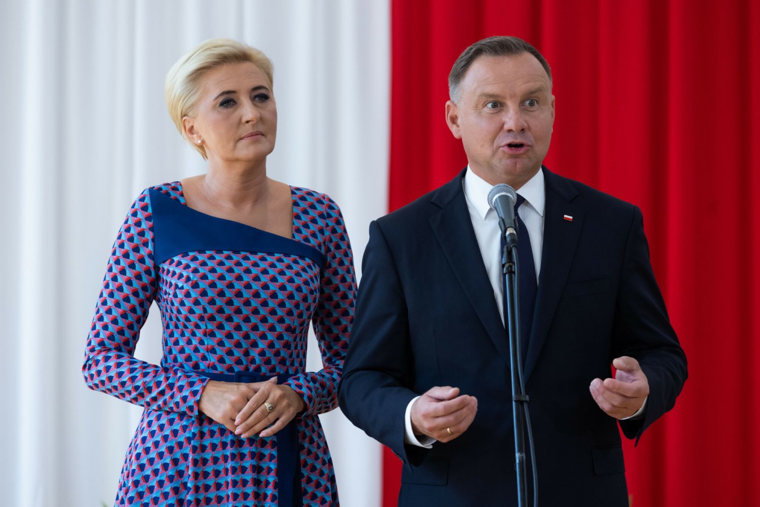 Andrzej Duda zamieścił na X.com dwuznaczny wpis o czyjejś żonie.