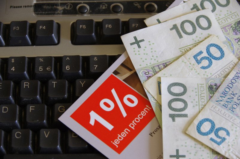 W ubiegłym roku 15,3 mln podatników przekazało 1 proc. podatku dochodowego