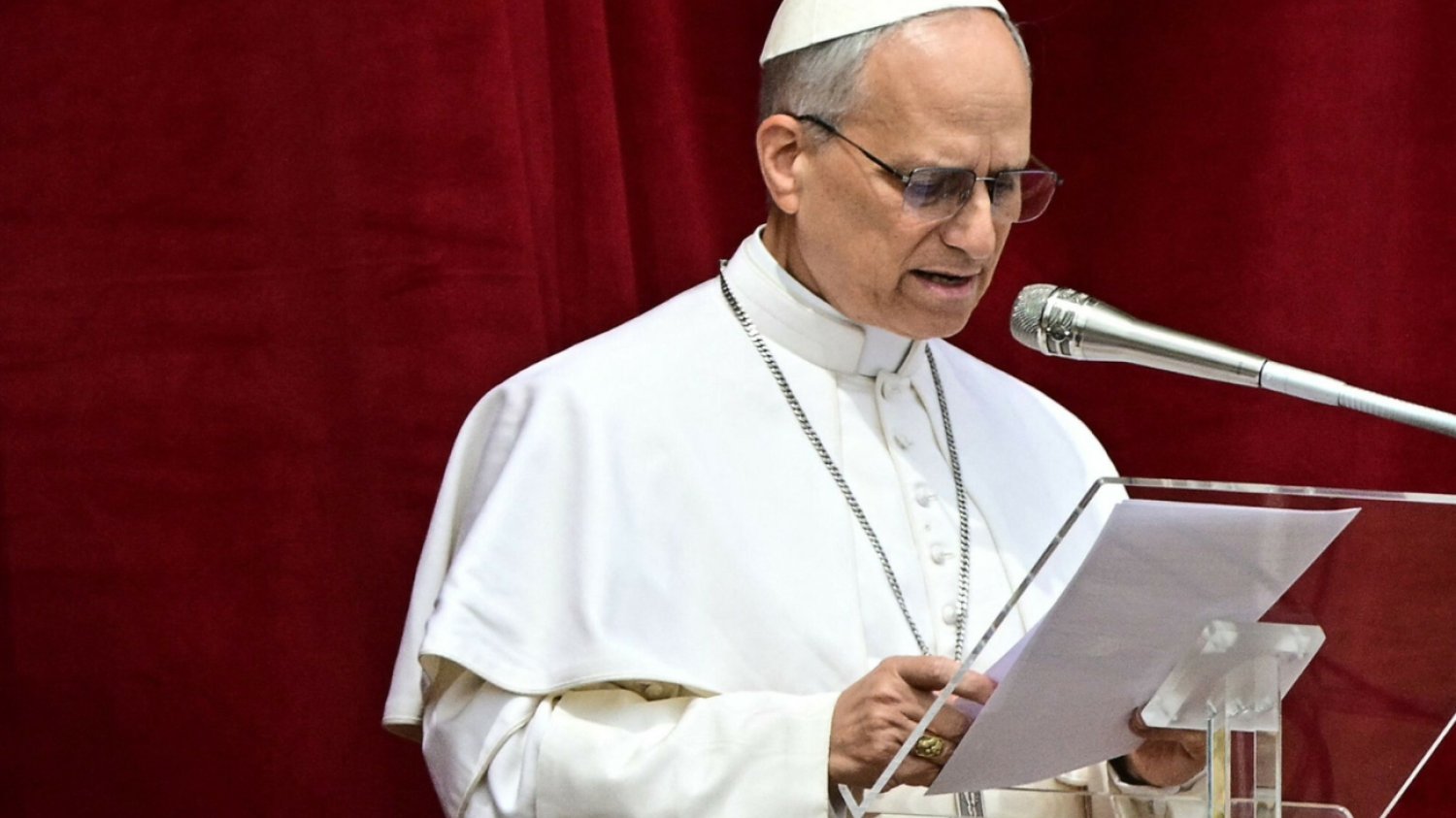 pierwsze niedzielne przemówienie papieża Leona XIV papież Leon XIV na Placu św. Piotra