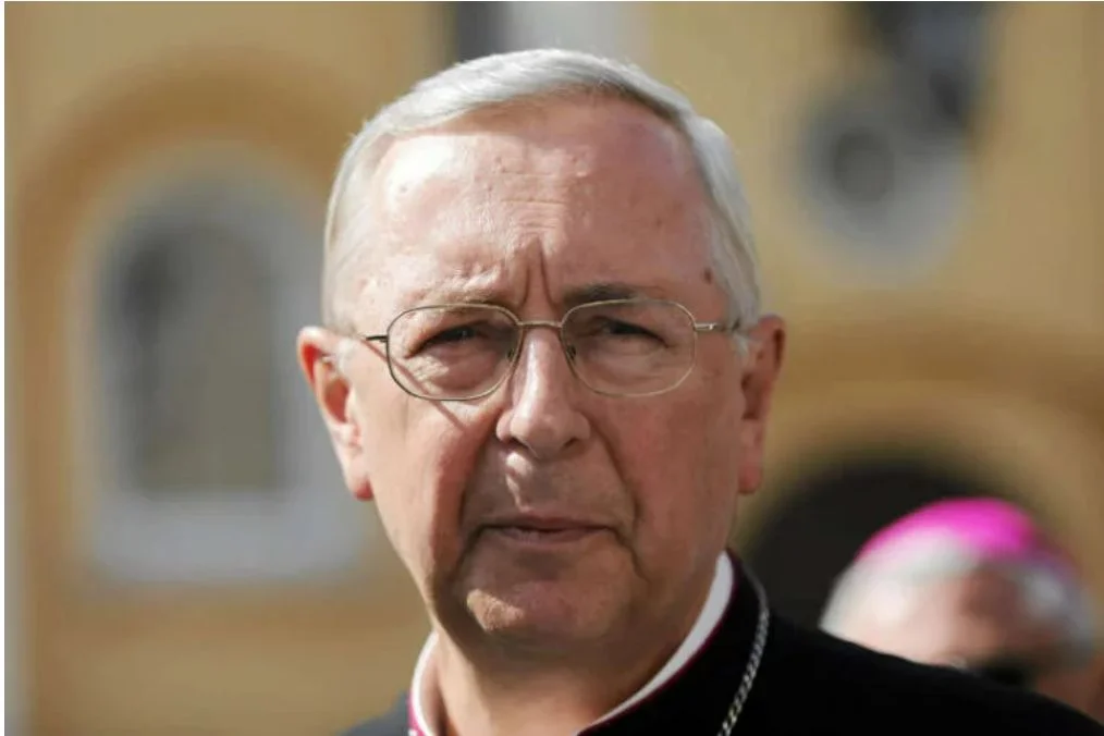 Przewodniczący Konferencji Episkopatu Polski abp Stanisław Gądecki żąda zmian w obostrzeniach dot. liczby wiernych w kościołach.