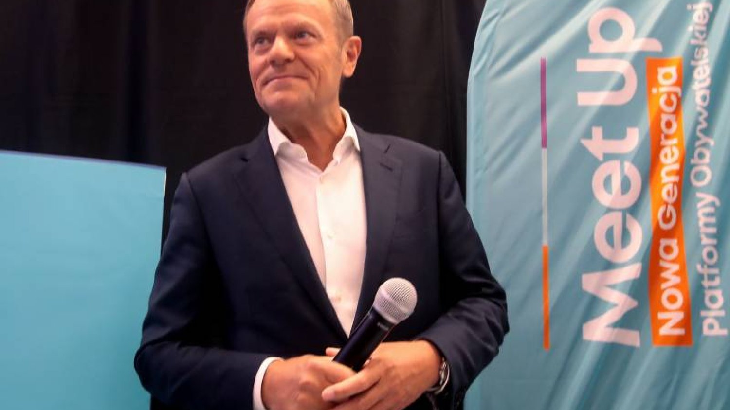Donald Tusk odniósł się do słów Edyty Górniak dotyczących reptilian i biorobotów, które mają żyć wśród ludzi.