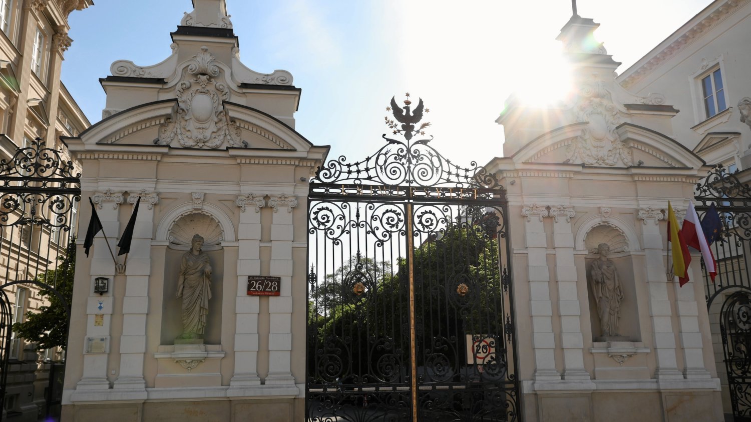 Atak na Uniwersytecie Warszawskim. Ofiarą padł zagraniczny polityk