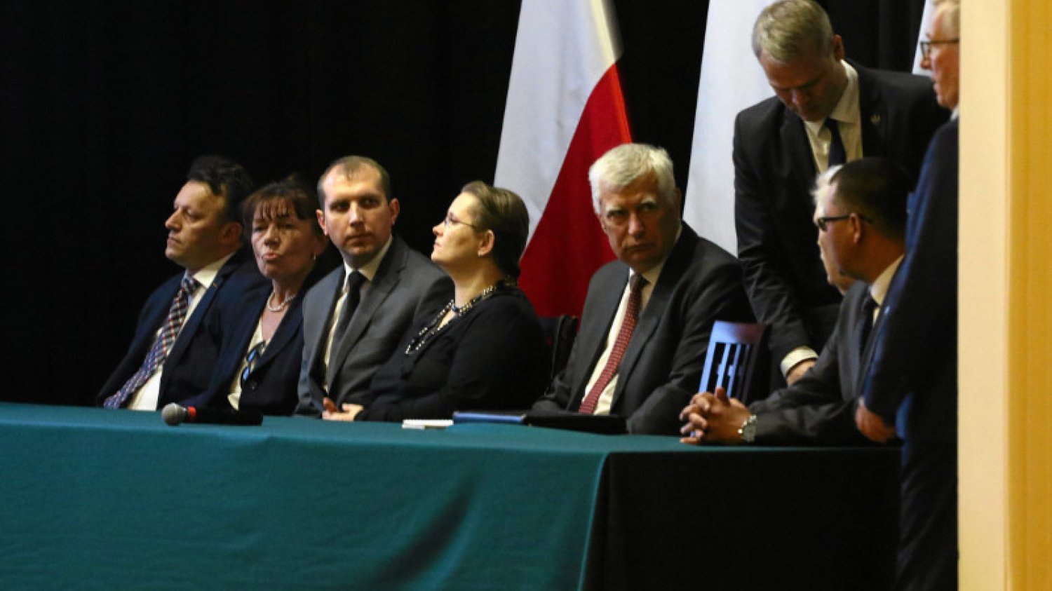 10 kwietnia 2017 r. minister Macierewicz w ciepłych słowach dziękował Wojskowej Akademii Technicznej za prowadzenie badań na użytek jego podkomisji smoleńskiej.