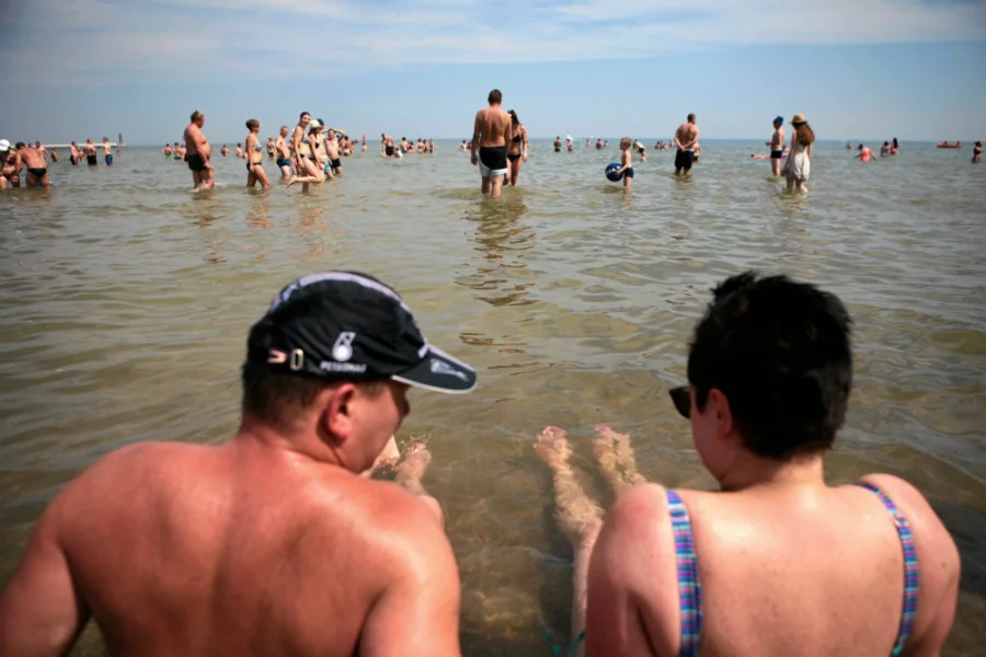 Kiedy skończą się upały? Nieprędko. Choć będzie ciut chłodniej.