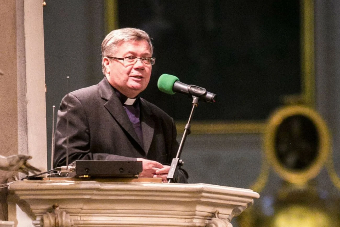 Ks. Alfred Wierzbicki odchodzi z KUL. Ks. Alfred Wierzbicki odchodzi z KUL.