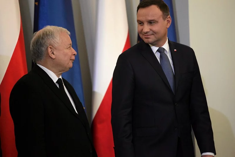 W Jachrance odbyło się nadzwyczajne posiedzenie klubu PiS.