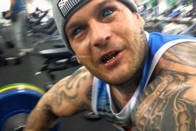 Popek wystraszył już dwie tancerki. Czy trzecia okaże się "strzałem w dziesiątkę"?