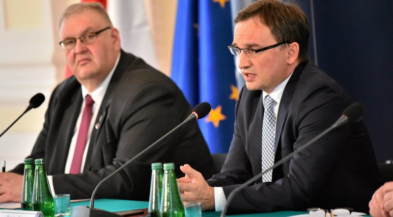 Prokurator krajowy Bogdan Święczkowski, to jeden z najbliższych współpracowników Zbigniewa Ziobry