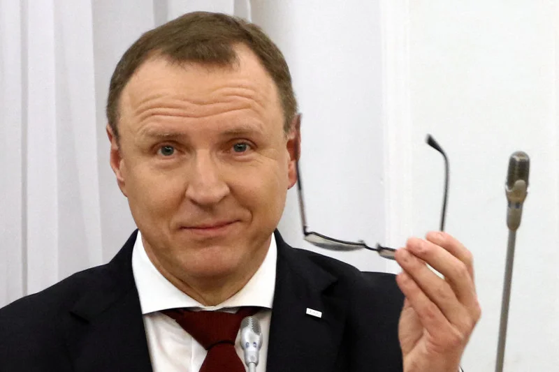 Jacek Kurski od sierpnia 2017 roku pracuje na zasadzie kontraktu menadżerskiego.