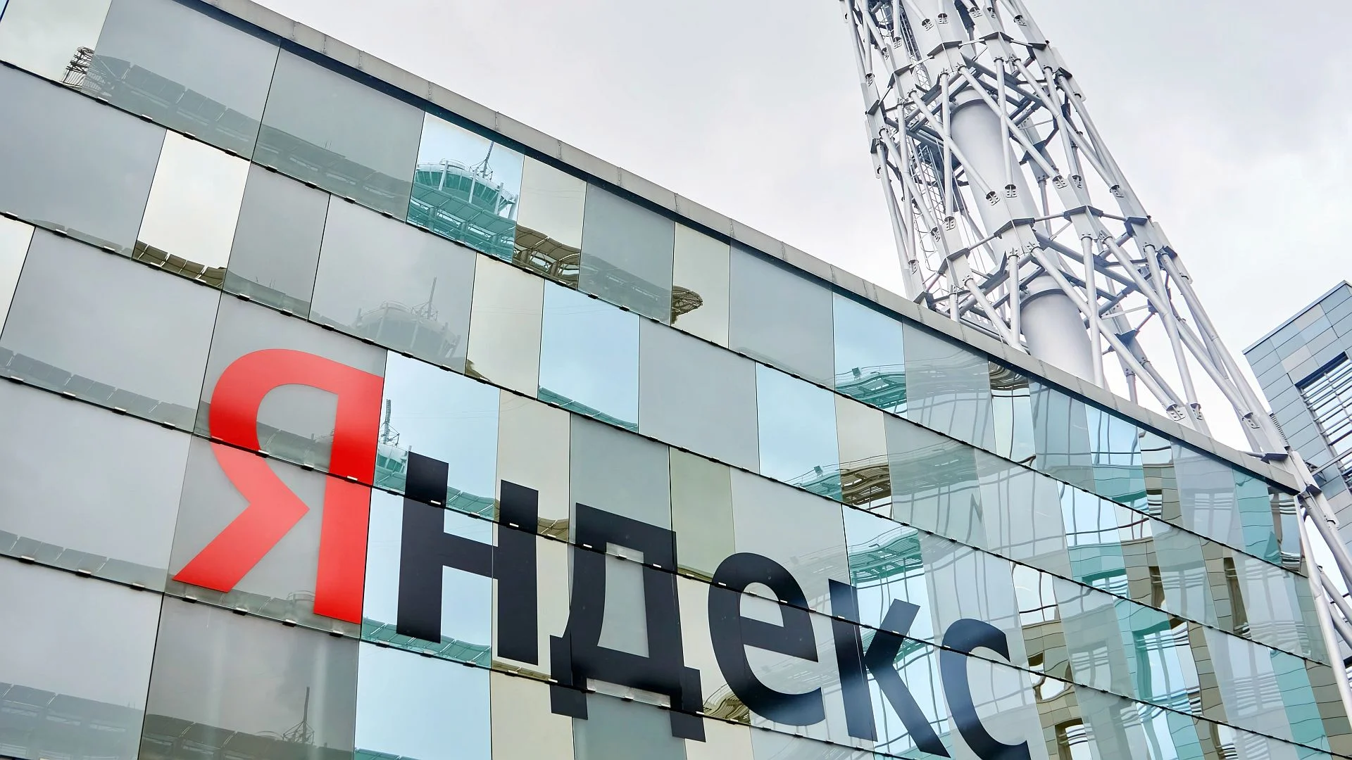 Yandex w zgliszczach. Cios w jądro technologii Putina, ale propaganda działa