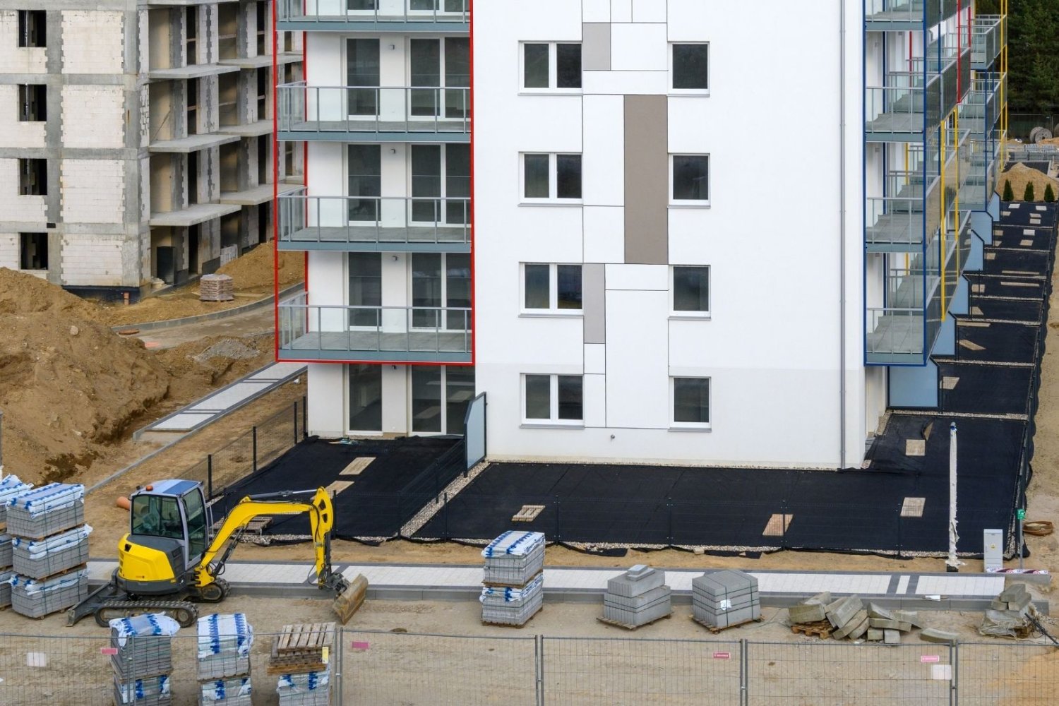 Nowe przepisy w blokach od 20 września. Deweloperzy stracą wygodną wymówkę nowe osiedle w budowie