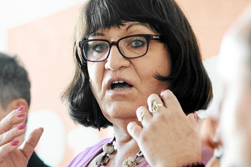 Chuligani Arki Gdynia zakłócili spotkanie z posłanką Ruchu Palikota Anną Grodzką w Gdyni.