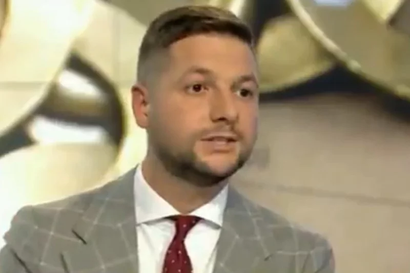 Patryk Jaki nie wytrzymał presji wywiadu.