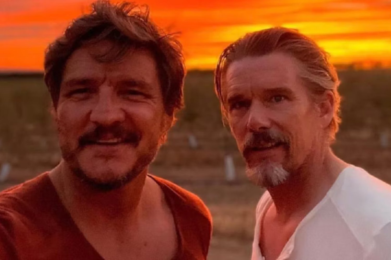 "Strange Way of Life" Pedro Pascal, Pedro Almodovar, Ethan Hawke Pedro Pascal i Ethan Hawke