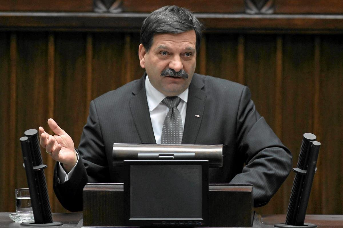 Janusz Śniadek: Jedynym hamulcem przed nieprawdopodobną pazernością byłoby rzetelne, uczciwe opodatkowanie najbogatszych