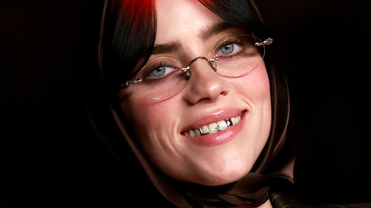 Billie Eilish nie chciała coming outu? Wpis po imprezie Hitmakers 2023 wzbudził emocje. Billie Eilish nie chciała coming outu? Wpis po imprezie Hitmakers 2023 wzbudził emocje.