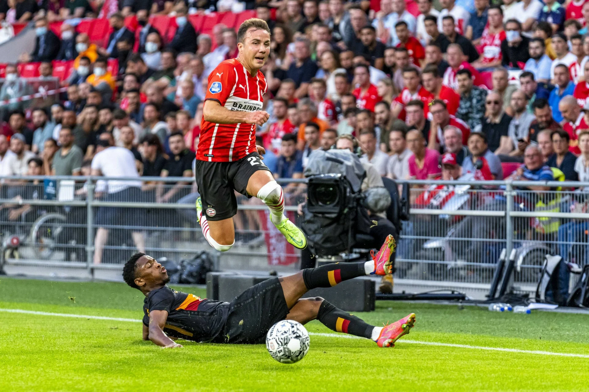 PSV Eindhoven wyrzuciło za burtę kwalifikacji Ligi Mistrzów Galatasaray Stambuł