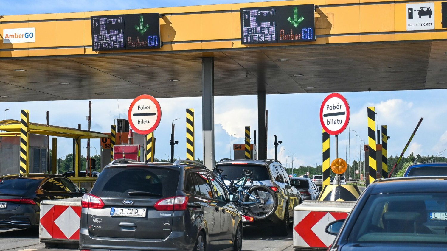 Polskie autostrady będą darmowe? Szykuje się rewolucja dla kierowców. Polskie autostrady będą darmowe? Szykuje się rewolucja dla kierowców.