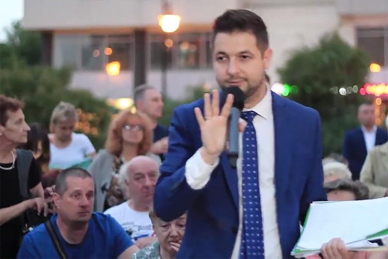 Patryk Jaki dostał na Targówku niewygodne pytanie. Gdy chciał skontrować, wykazał się ignorancją.