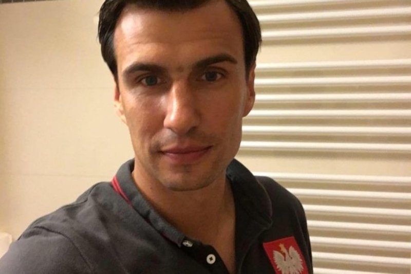 Były sportowiec został oskarżony o brutalny gwałt.