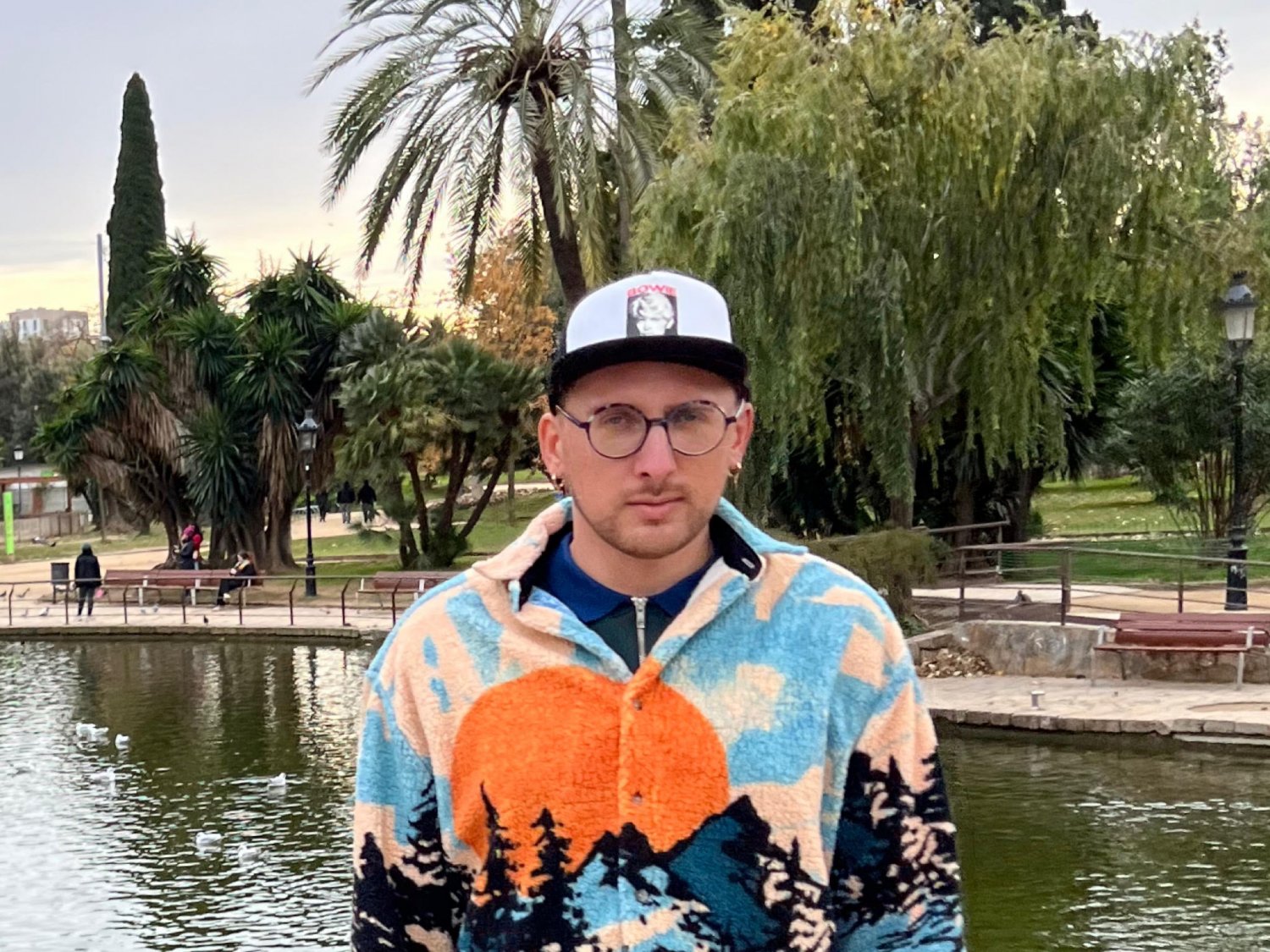 Chilewicz: Czuję równocześnie wszystko i nic. Każdy centymetr mojego ciała boli mnie, wydaje mi się, że choruje, a jednocześnie zdaję sobie sprawę (bo nie pierwszy to nawrót depresji w moim życiu), że to tylko głowa, że tak naprawdę nic fizycznie mi nie j