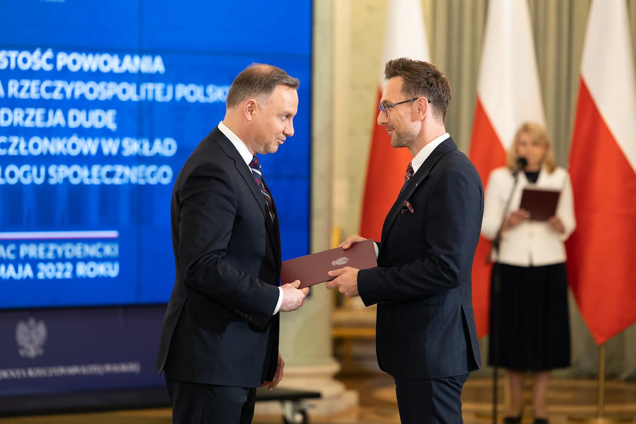 Prezydent Andrzej Duda w momencie powołania ministra Waldemara Budy do Rady Dialogu Społecznego.