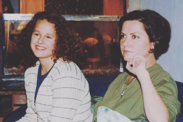 Kaja Paschalska napisała na Facebooku krótkie, ale wzruszające wspomnienie o zmarłej niedawno o Agnieszce Kotulance, z którą grała w serialu TVP "Klan".