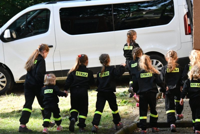 Miejsce Odrzańskie – tu w ciągu ostatnich 9 lat rodziły się tylko dziewczynki. Młodzieżowa Drużyna Pożarnicza też jest zdominowana przez dziewczynki.