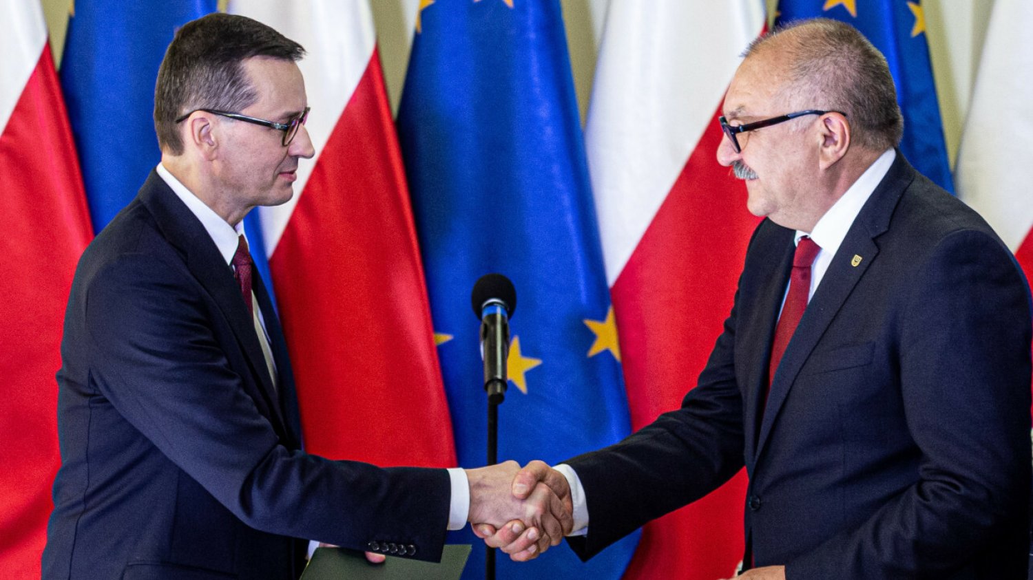 PiS przegrało głosowanie na Dolnym Śląsku. Nie ma wotum zaufania