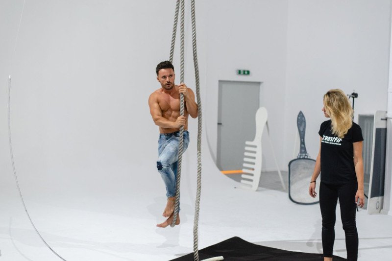 Józek Daniel Qczaj w każdym domu! Panowie jak kochacie swoje kobiety, to przypominajcie im o badaniach piersi.