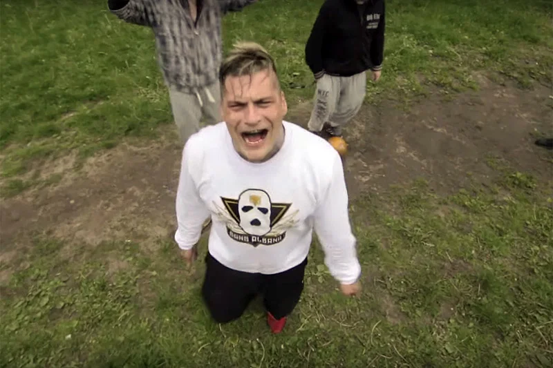 Popek z Gangu Albanii nagrał... hymn na Euro 2016.