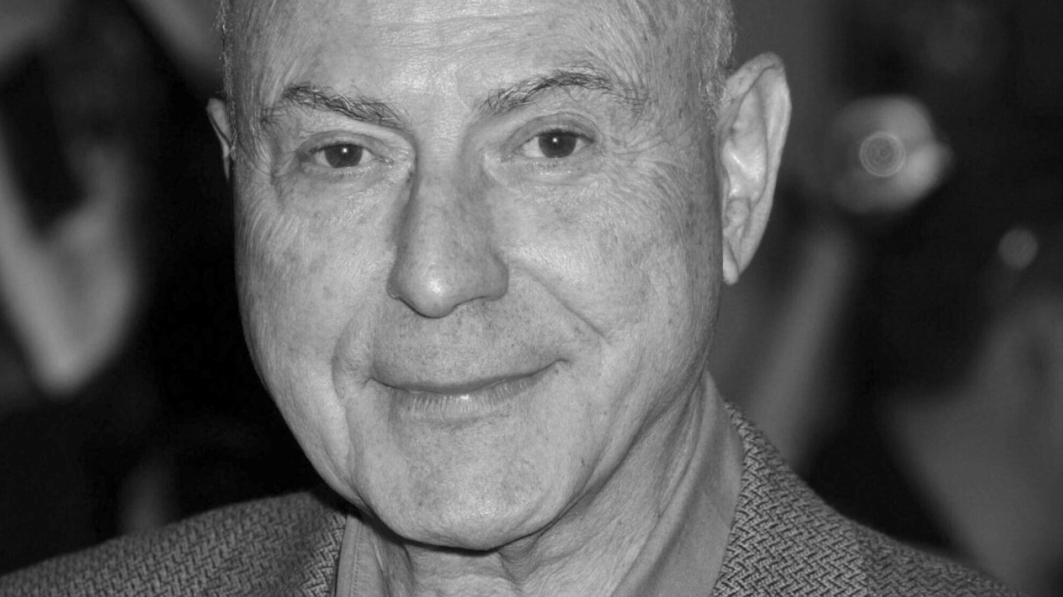 Alan Arkin nie żyje.