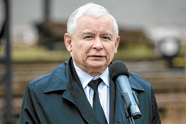 PiS przegrało z PO w najnowszym sondażu "Newsweeka"