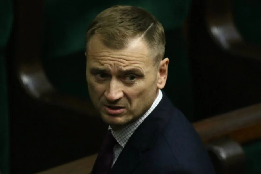 Sławomir Nitras napisał do Joachima Brudzińskiego, że będzie musiał zorganizować święta za dwa razy mniej.