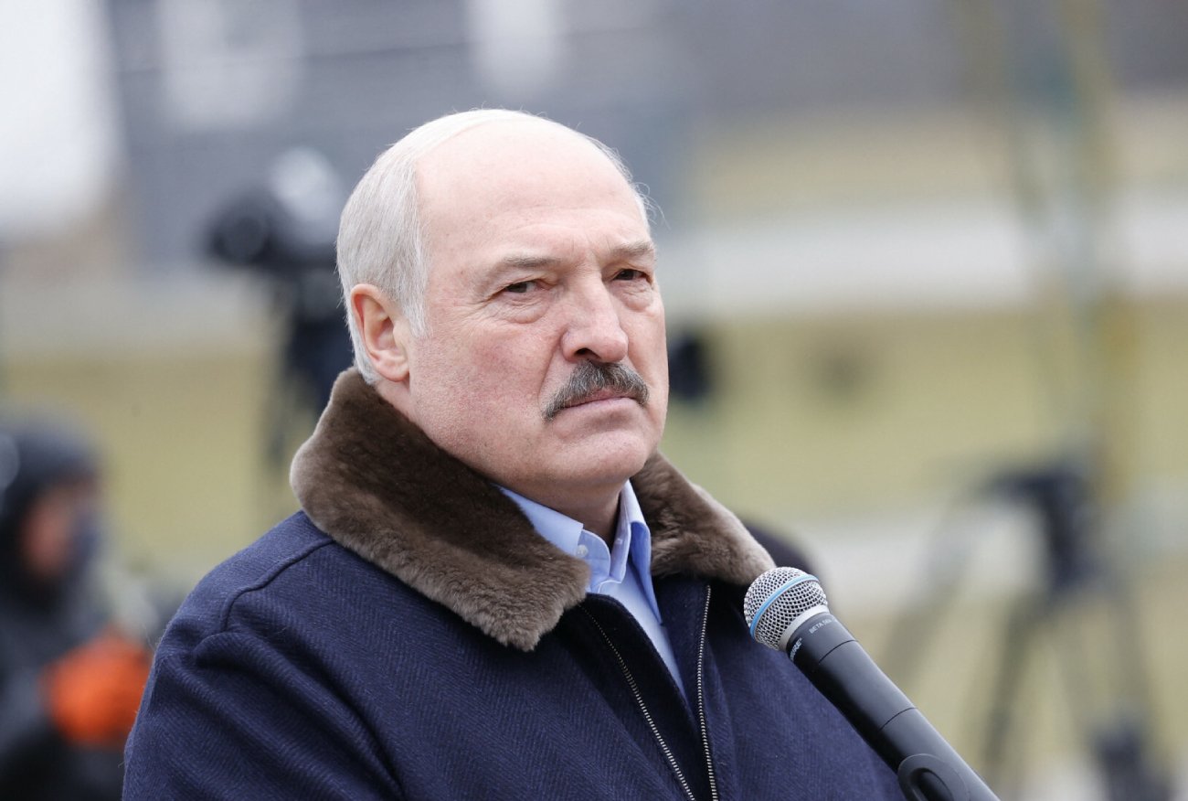 Pokrętne tłumaczenia propagandystki Łukaszenki. Zachód winny drożyźnie