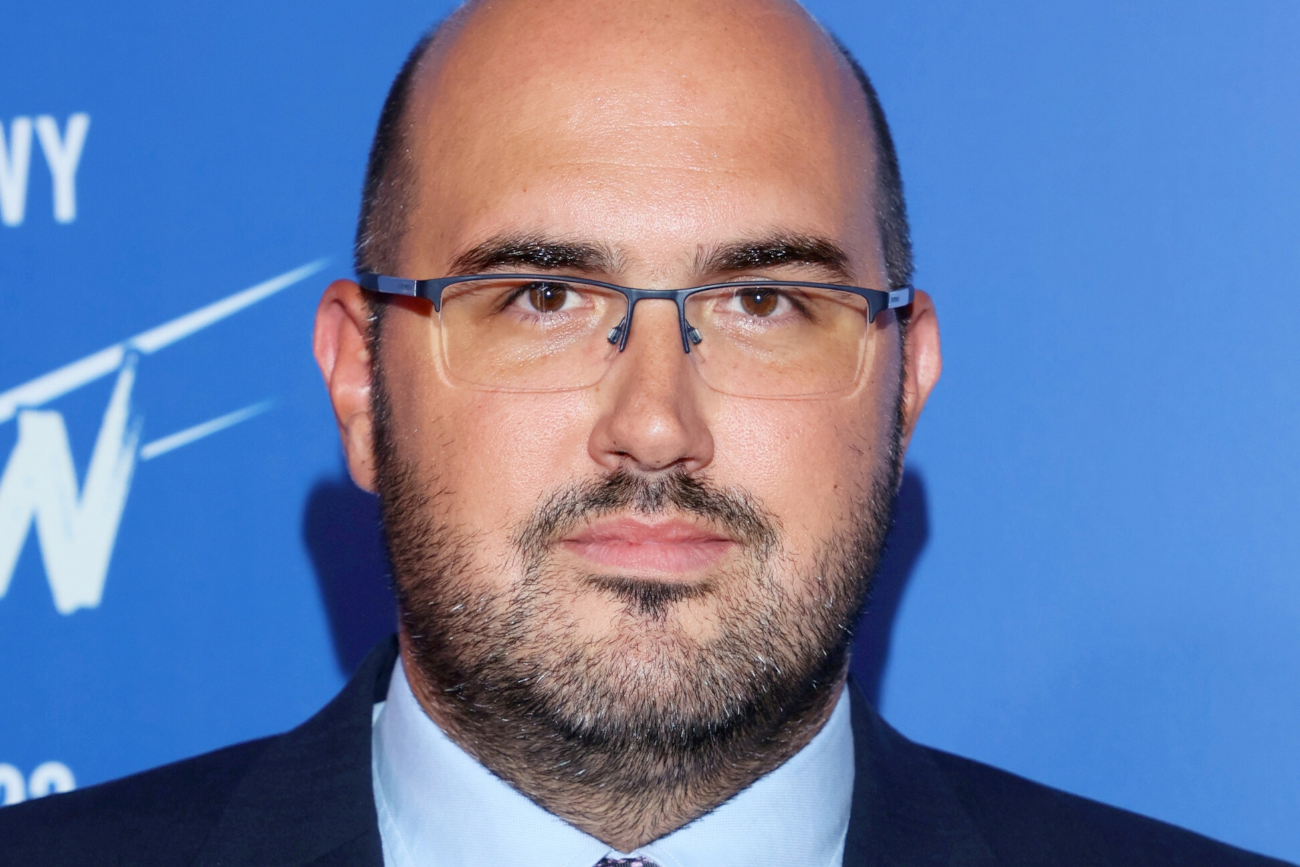 Były szef TAI doradzał w PAŻP i "brał maksymalną stawkę". Oto ile zarabiał gwiazdor TVP Jarosław Olechowski.