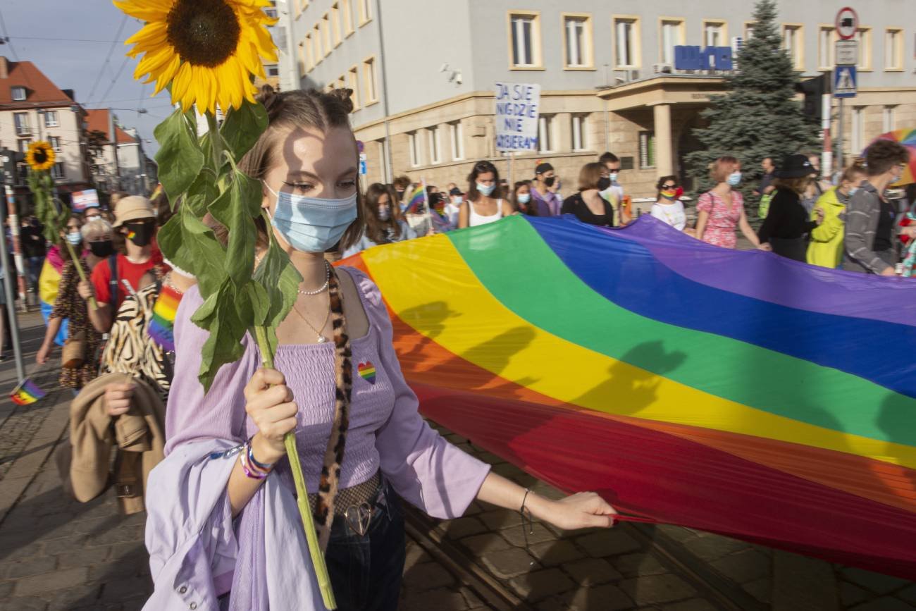 Warszawska Parada Równości wraca po przymusowej przerwie spowodowanej pandemią koronawirusa.
