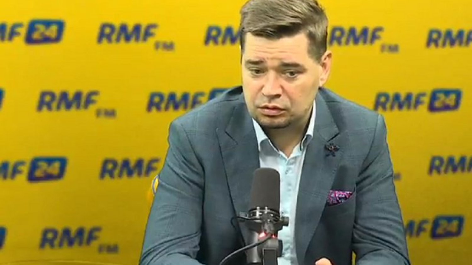 – Spodziewam się, że podczas konferencji o ustawie sądowniczej padną pytania, dlaczego zatrudnił przestępce – komentuje Michał Królikowski.