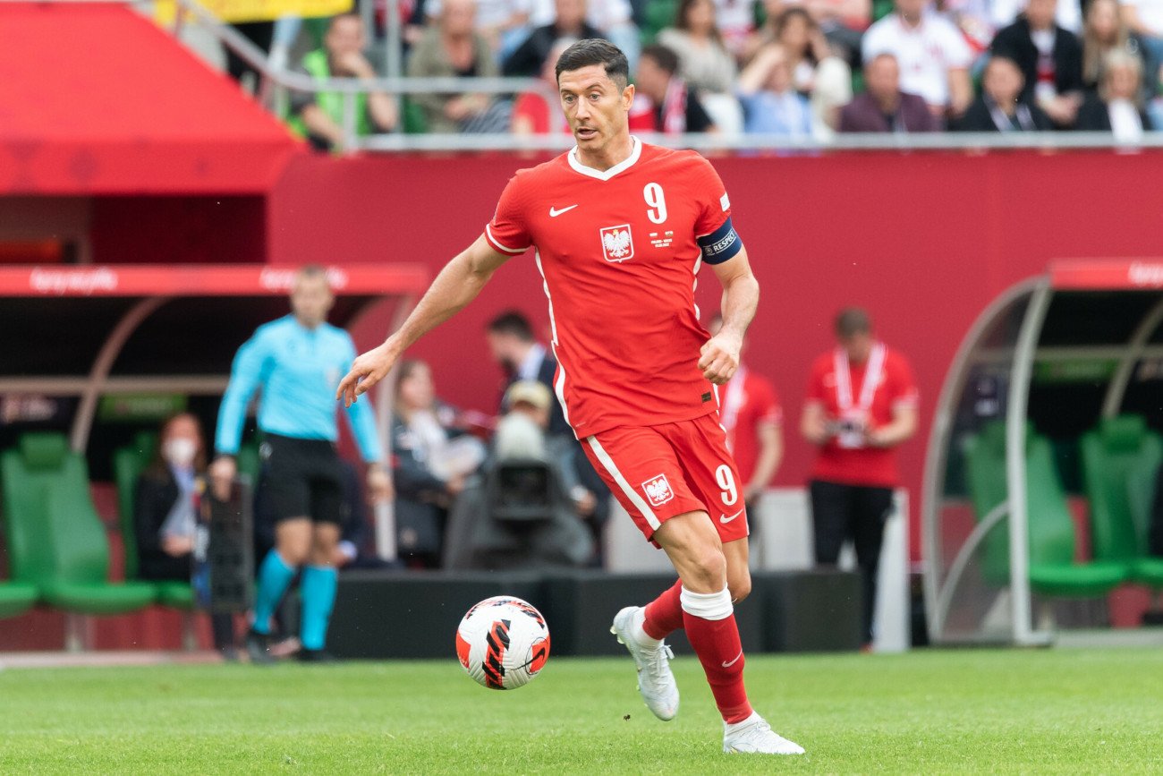Robert Lewandowski zagra w reprezentacji Polski po raz pierwszy, jako piłkarz FC Barcelony.