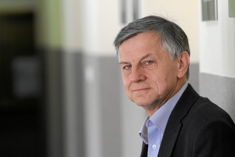 Według prof. Zybertowicza manifestują Ci, którzy pierwsi stali "w kolejce do grantów i dotacji oraz ludzie przez nich zmanipulowani".