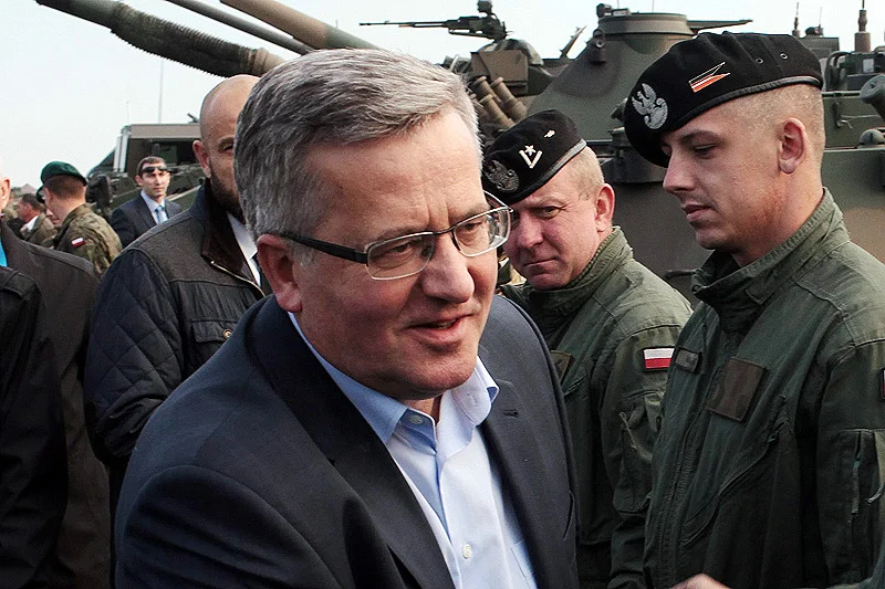 W rozmowie z Monika Olejnik prezydent Bronisław Komorowski podkreślał swoje bogate doświadczenie w kwestiach obronności i dyplomacji.