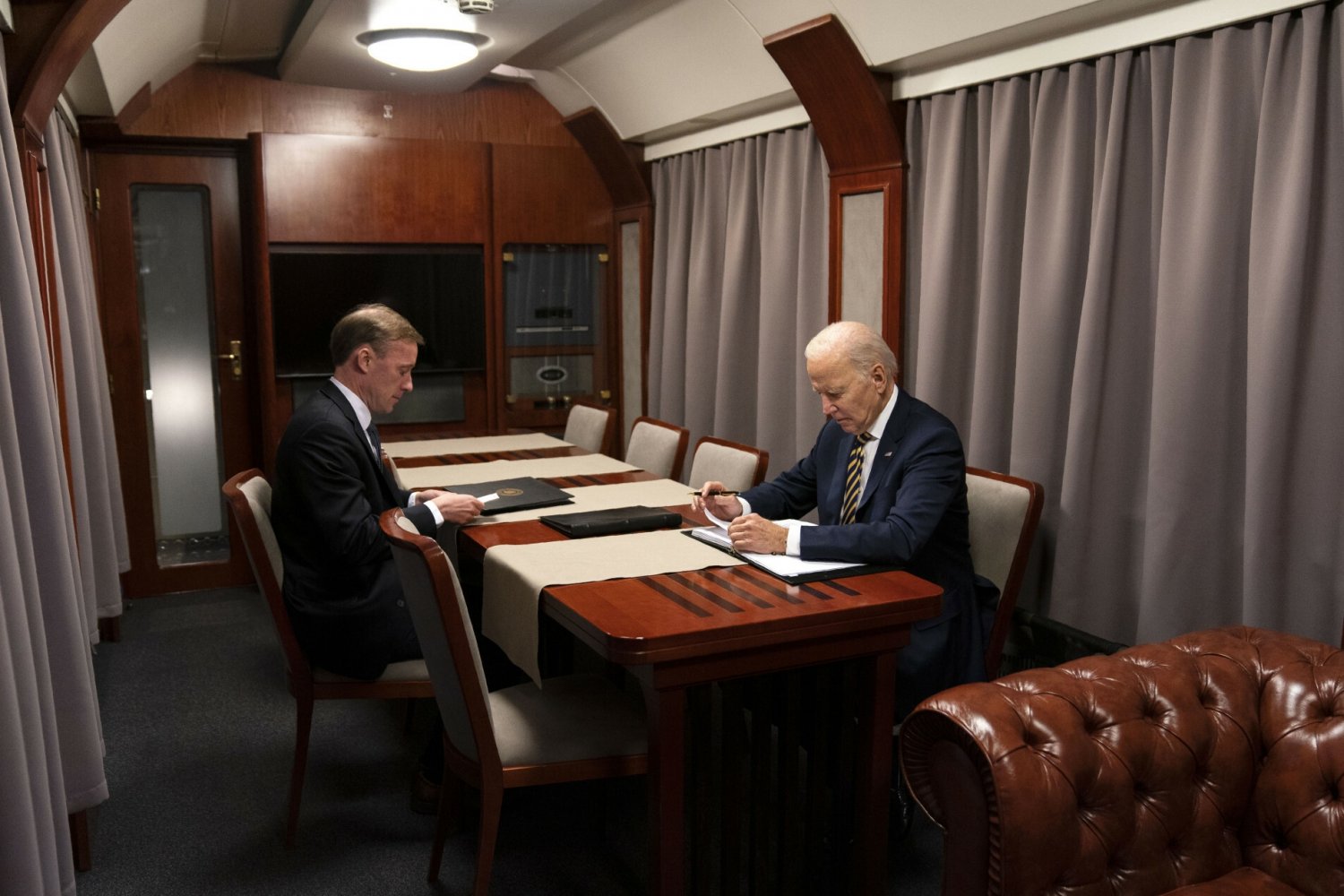 Joe Biden podróżował do Ukrainy pociągiem z Przemyśla.